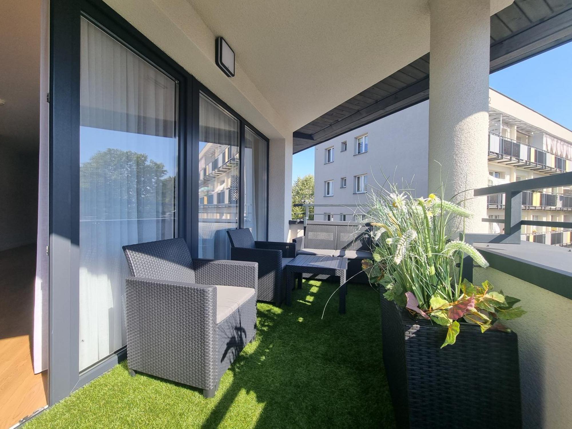 Aparthotel Bukowa Tychy Exterior foto
